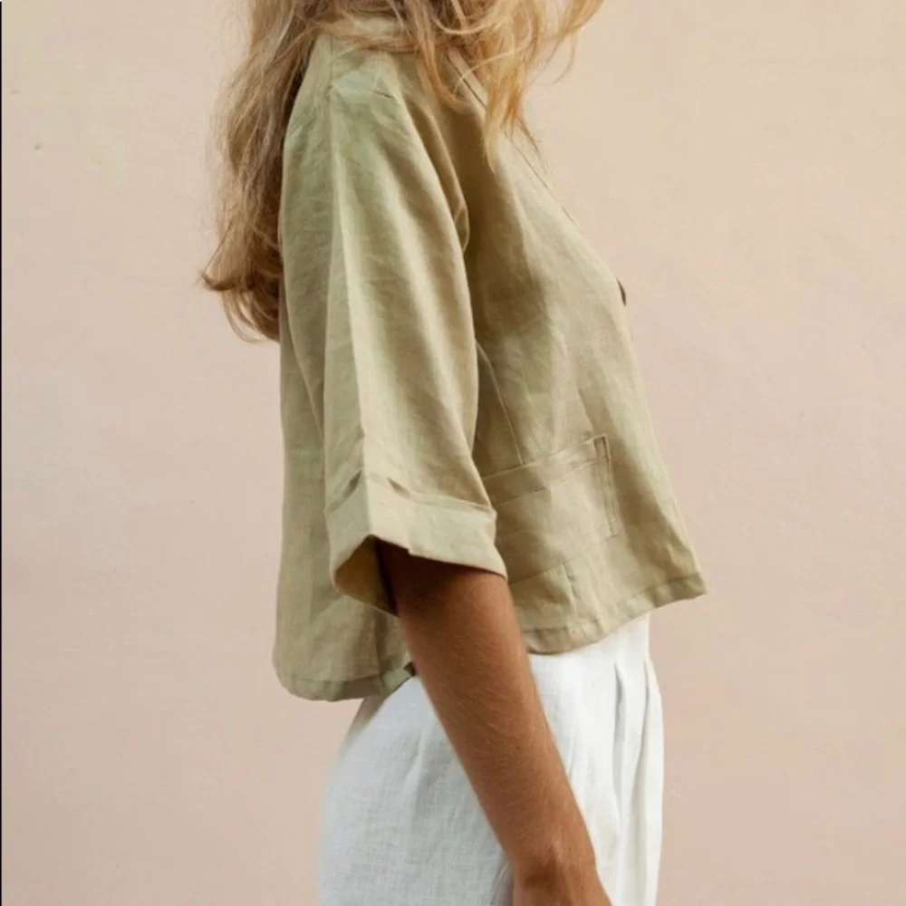 SOLD - Picture 3 of 11